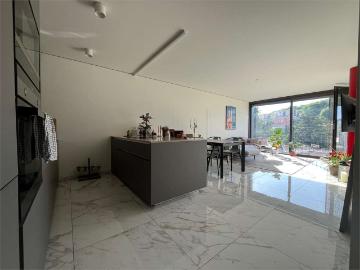 Rent a 2 ½ rooms apartment in Sorengo Flatfox