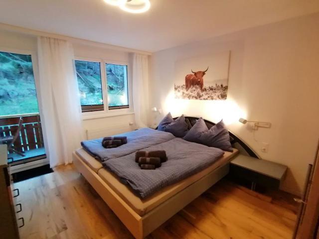 Rent a 2 ½ rooms apartment in Saas Grund Flatfox