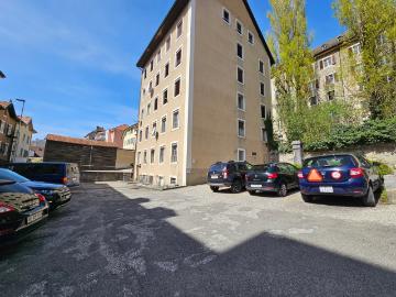 Rent a 2 ½ rooms apartment in Saint Imier Flatfox