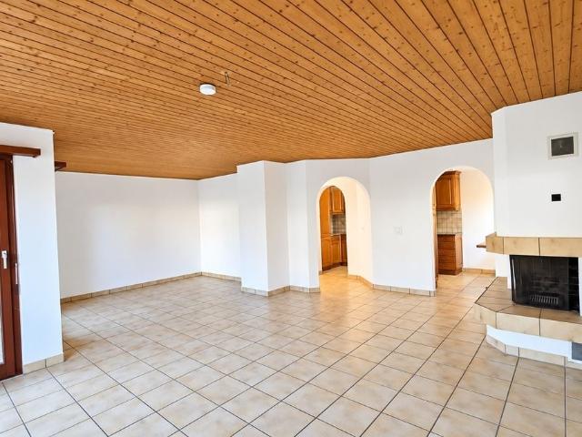 Rent a 2 ½ rooms apartment in Siebnen Flatfox