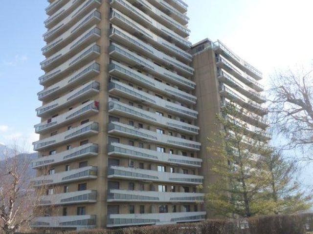 Rent a 2 rooms apartment in Sierre Flatfox