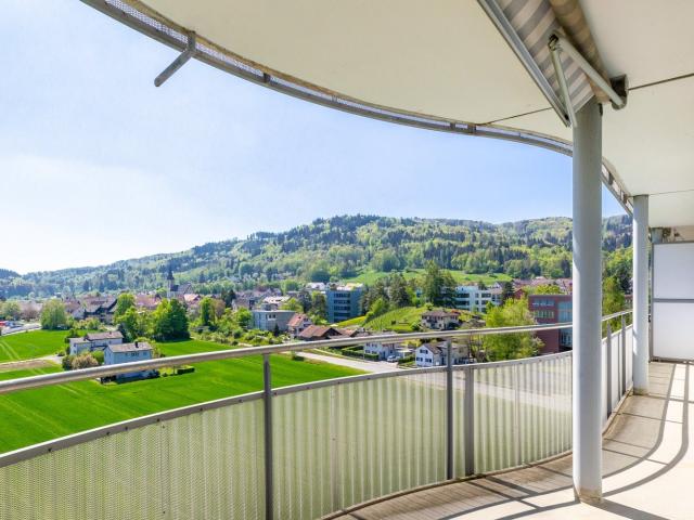 Rent a 2 rooms apartment in Spreitenbach Flatfox
