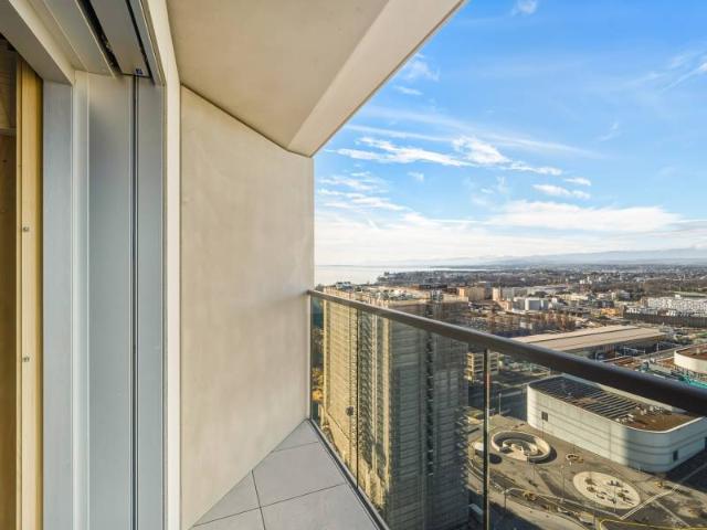 Rent a 2 ½ rooms apartment in Prilly Flatfox