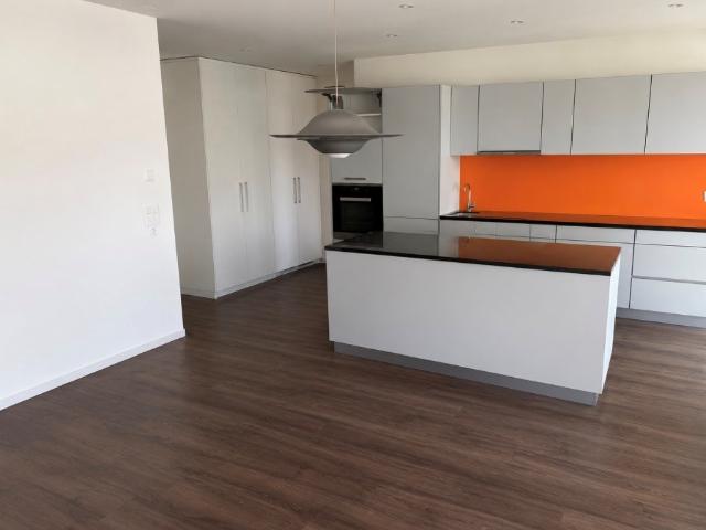 Rent a 2 ½ rooms apartment in Reinach Flatfox
