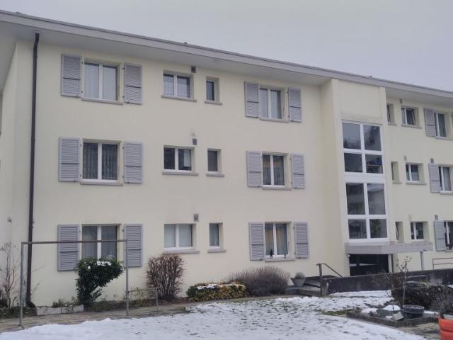 Rent a 2 ½ rooms apartment in Rüfenacht Flatfox