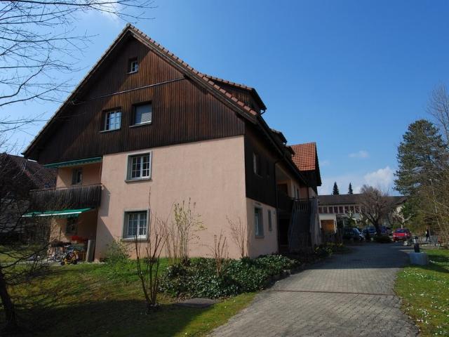 Rent a 2 ½ rooms apartment in Rümlang Flatfox