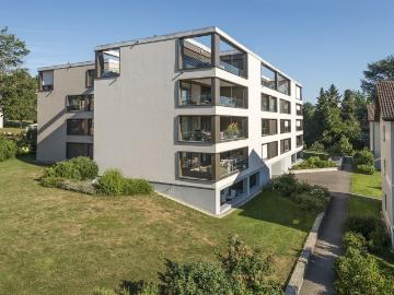 Rent a 2 ½ rooms apartment in Rüschlikon Flatfox