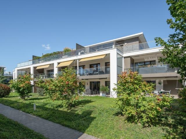 Rent a 2 ½ rooms apartment in Worben Flatfox
