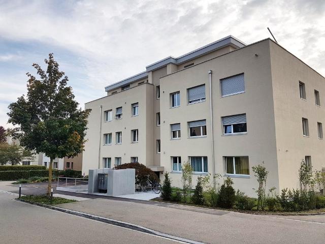 Rent a 2 ½ rooms apartment in Uster Flatfox