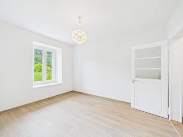 Rent a 2 ½ rooms apartment in Vallorbe Flatfox
