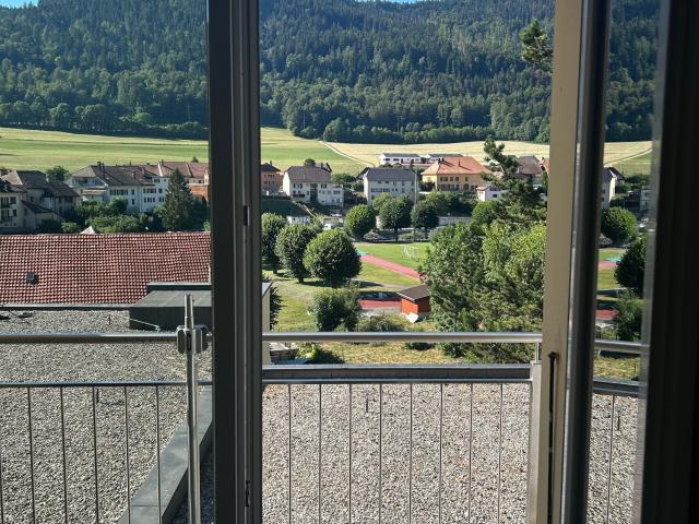 Rent a 2 ½ rooms apartment in Vallorbe Flatfox