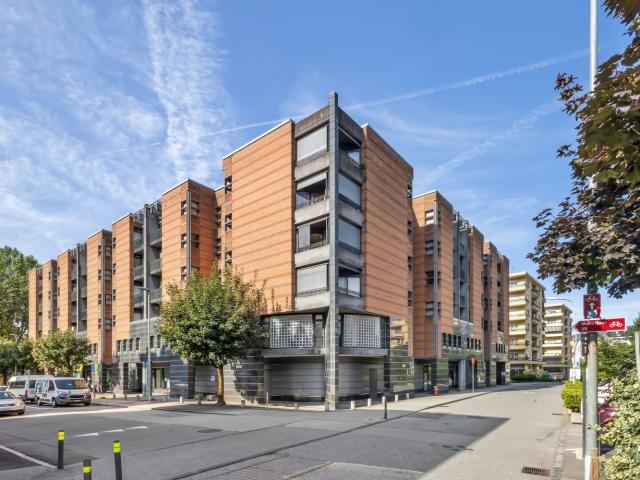 Rent a 2 rooms apartment in Viganello Flatfox