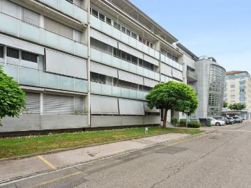 Rent a 2 ½ rooms apartment in Yverdon les Bains Flatfox
