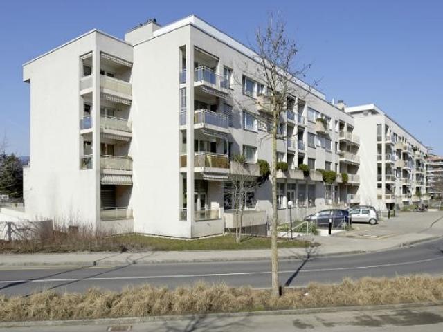 Rent a 2 ½ rooms apartment in Yverdon les Bains Flatfox