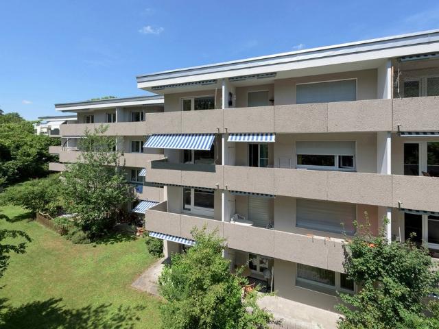 Rent a 2 ½ rooms apartment in Zumikon Flatfox