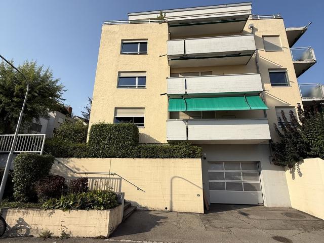 Rent a 2 ½ rooms apartment in Zürich Flatfox