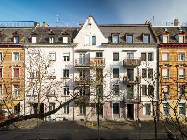 Rent a 2 ½ rooms apartment in Zürich Flatfox