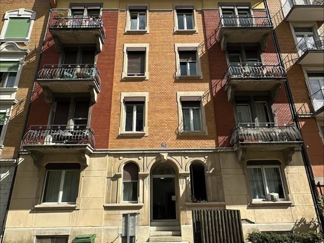 Rent a 2 ½ rooms apartment in Zürich Flatfox