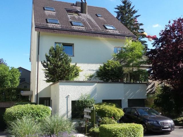 Rent a 2 ½ rooms apartment in Zürich Flatfox