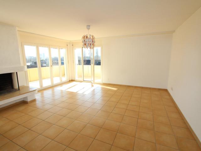Rent a 2 ½ rooms apartment in Zürich Flatfox