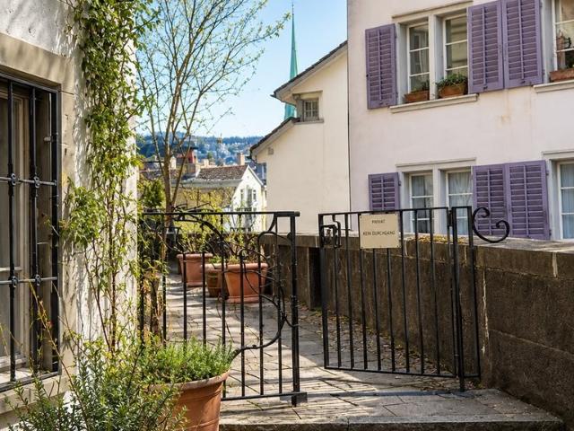 Rent a 2 rooms apartment in Zürich Flatfox
