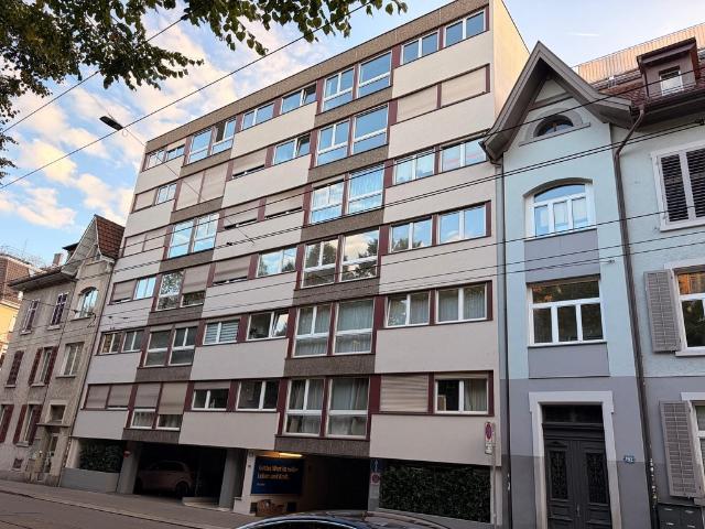 Rent a 2 ½ rooms apartment in Zürich Flatfox