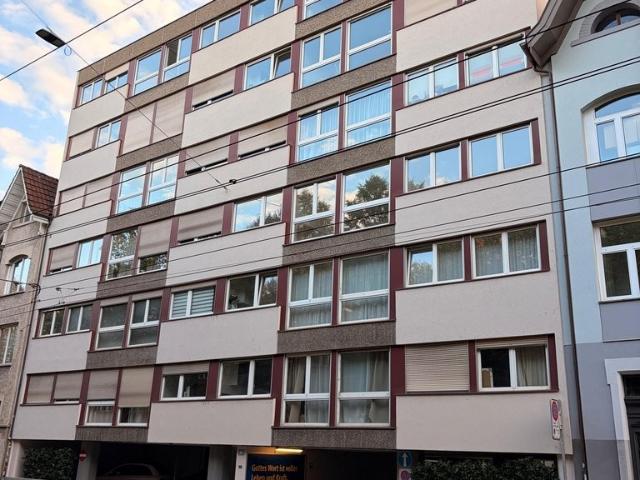 Rent a 2 ½ rooms apartment in Zürich Flatfox