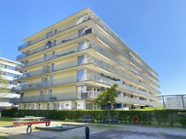 Rent a 2 ½ rooms apartment in Zürich Flatfox