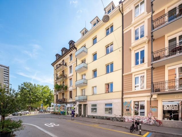 Rent a 2 ½ rooms apartment in Zürich Flatfox