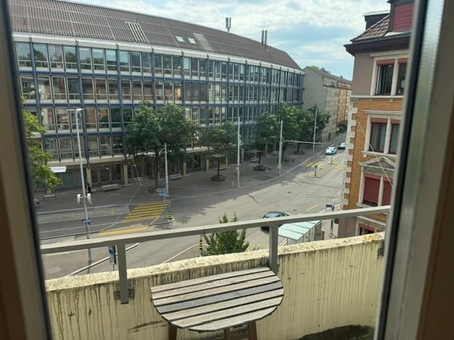 Rent a 2 ½ rooms apartment in Zürich Flatfox