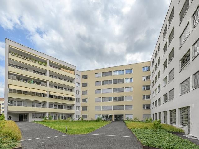 Rent a 2 ½ rooms apartment in Zürich Flatfox