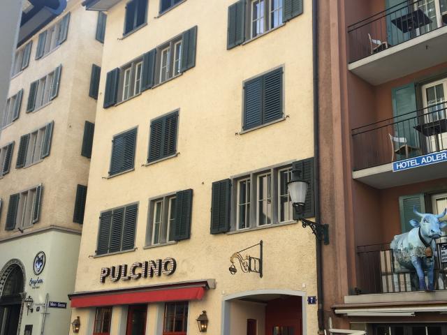 Rent a 2 ½ rooms duplex in Zürich Flatfox