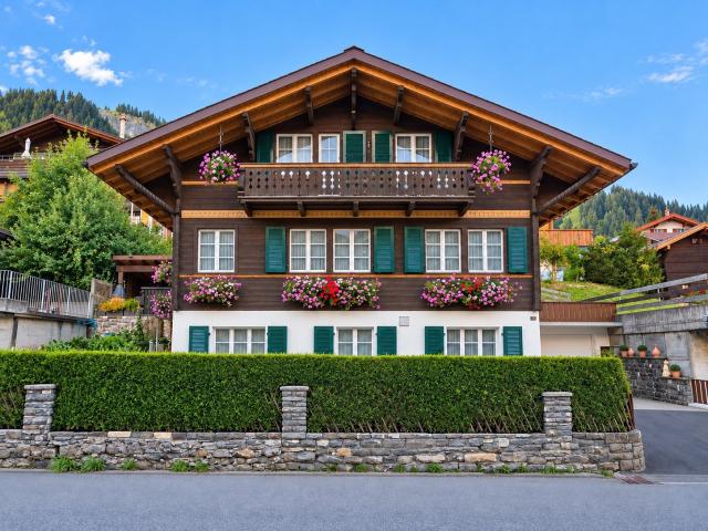 Rent a 2 rooms furnished flat in Adelboden Flatfox