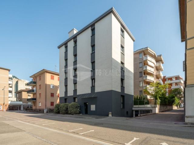 Rent a 2 ½ rooms furnished flat in Lugano Flatfox