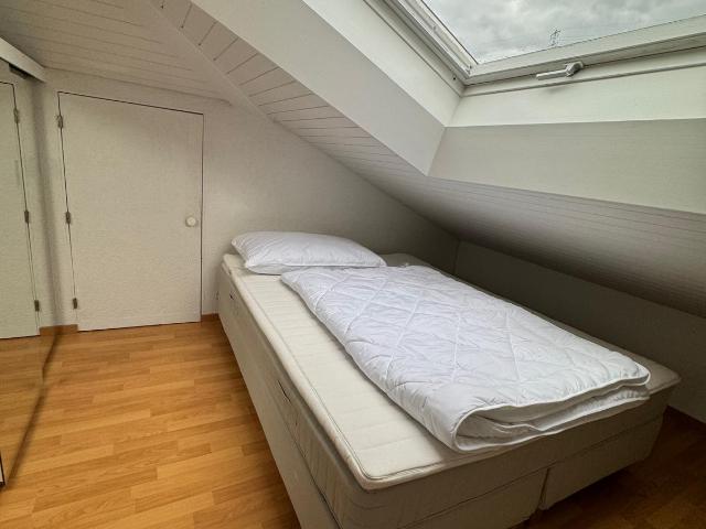 Rent a 2 rooms roof flat in Altendorf Flatfox