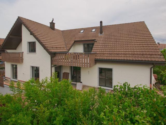 Rent a 2 rooms roof flat in Dänikon ZH Flatfox