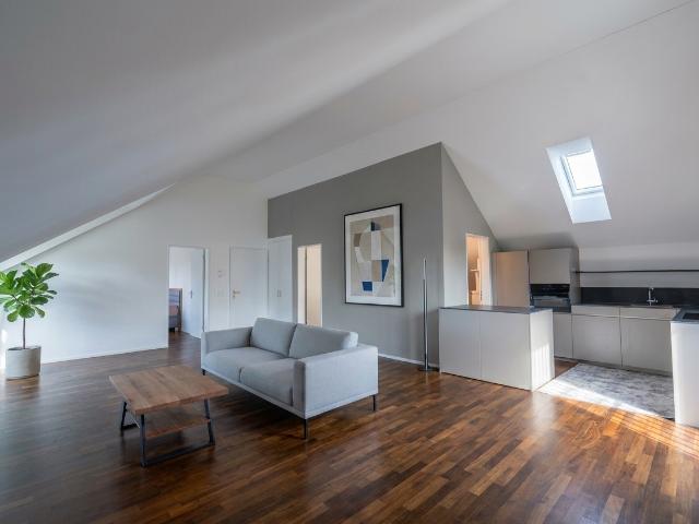 Rent a 2 ½ rooms roof flat in Künten Flatfox