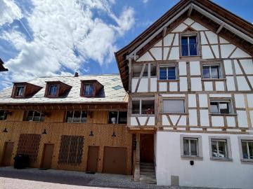 Rent a 2 ½ rooms roof flat in Oetwil an der Limmat Flatfox