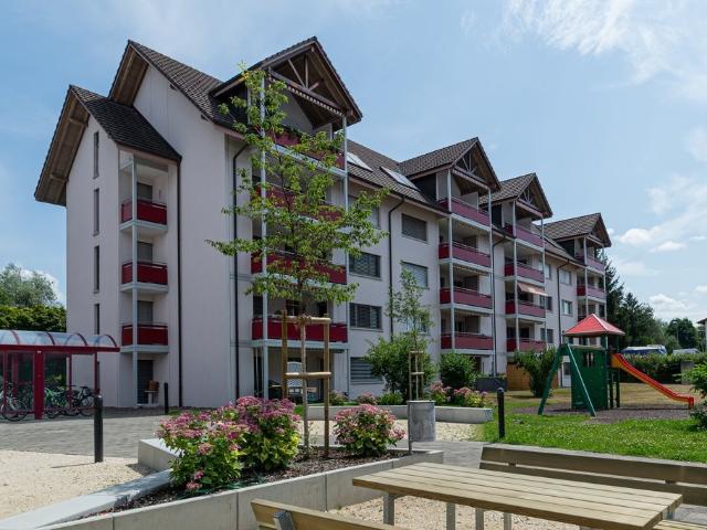 Rent a 2 ½ rooms roof flat in Oftringen Flatfox