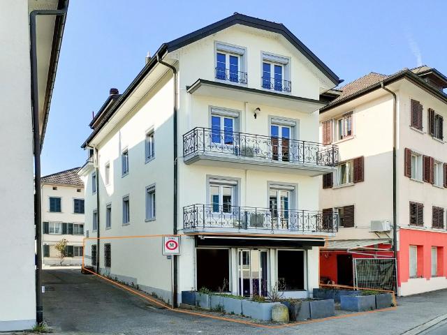 Rent a 2 ½ rooms roof flat in Wädenswil Flatfox