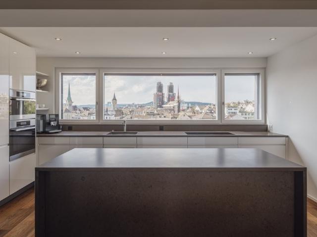 Rent a 2 ½ rooms roof flat in Zürich Flatfox