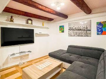 Rent a 2 ½ rooms single house in Sonogno Flatfox