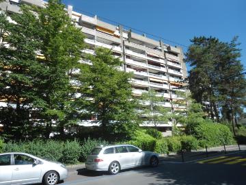 Rent a 7 rooms apartment in Genève Flatfox