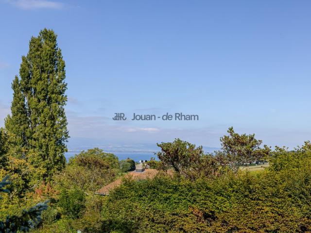 Rent a 7 rooms single house in Anières Flatfox