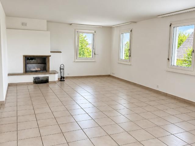 Rent a 7 ½ rooms single house in Männedorf Flatfox
