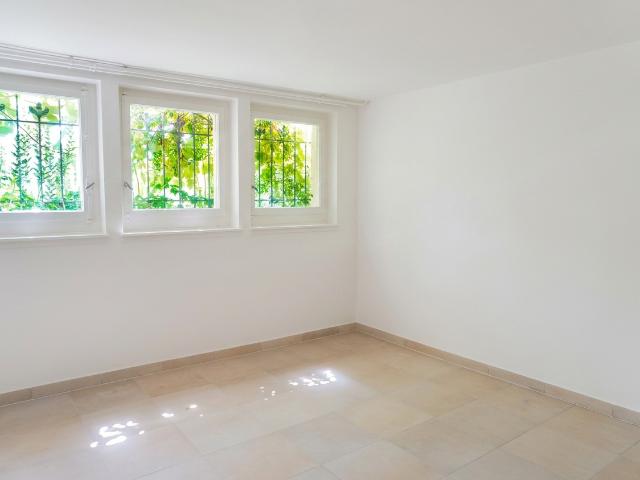 Rent a 7 ½ rooms single house in Männedorf Flatfox
