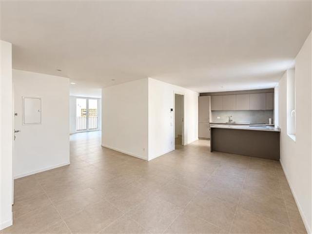 Rent a 4 ½ rooms apartment in Cadro Flatfox