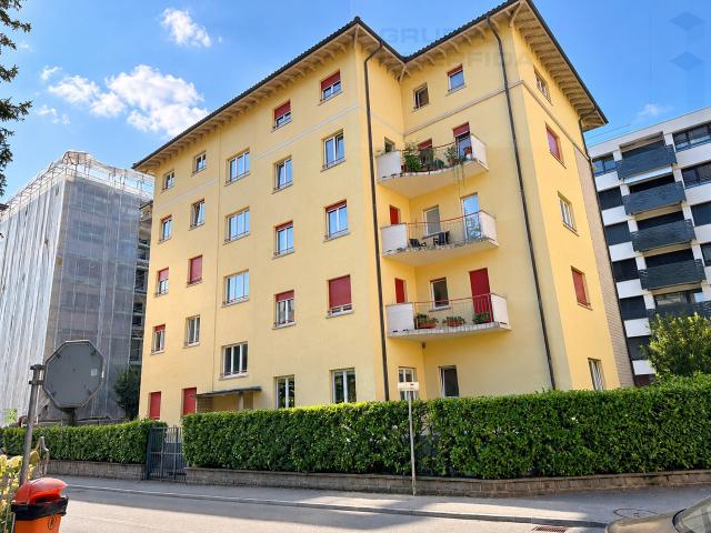Rent a 4 ½ rooms apartment in Chiasso Flatfox