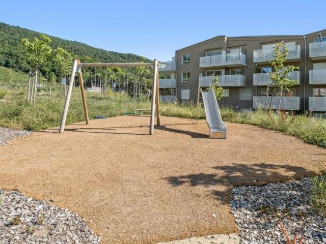 Rent a 4 ½ rooms apartment in Cressier Flatfox