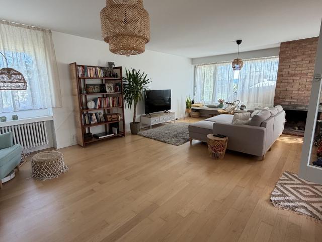 Rent a 4 ½ rooms apartment in Adliswil Flatfox